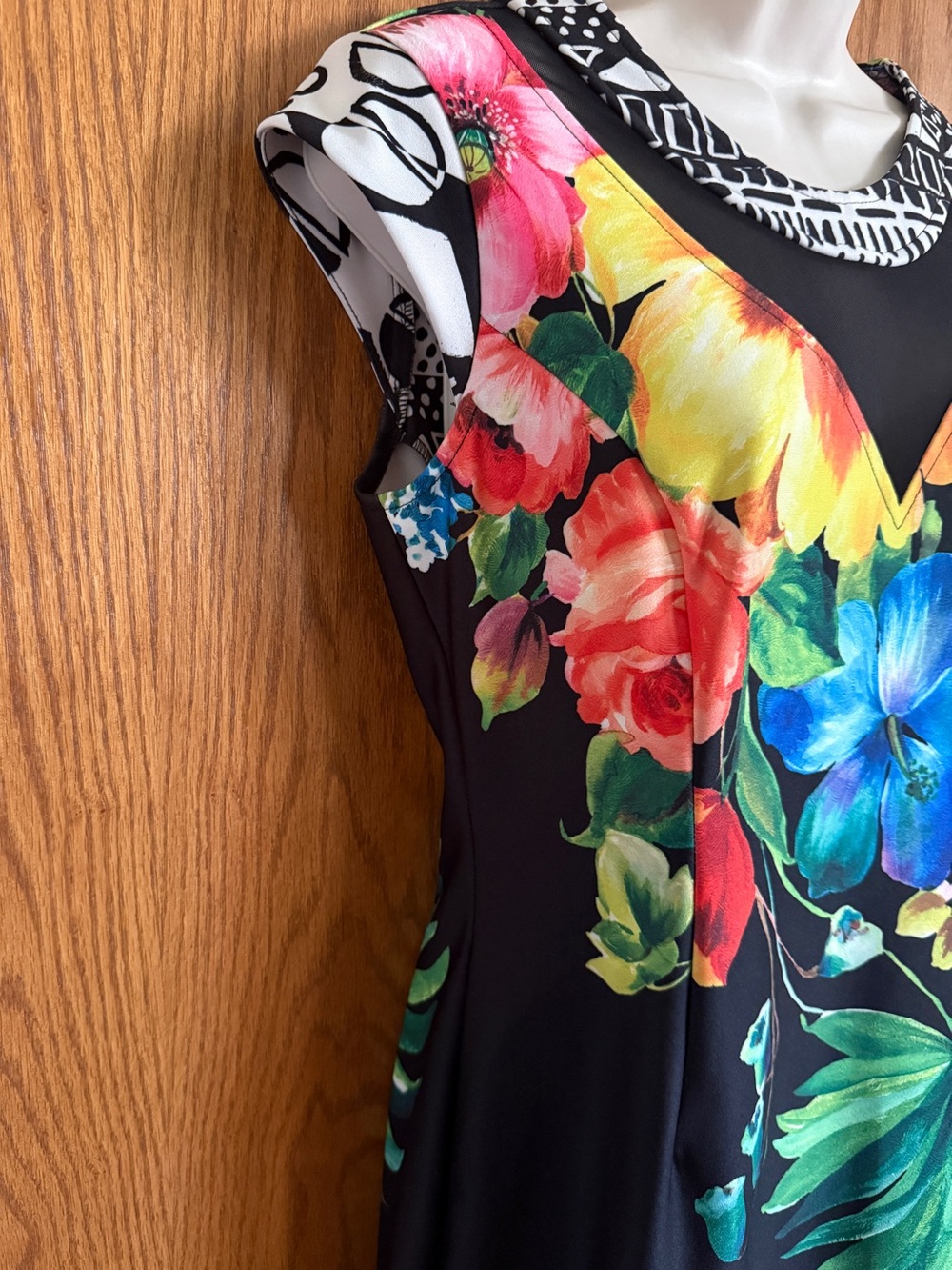 Joseph Ribkoff Tropical Floral Print Dress Cap Sleeves #181710 Women's Size 10 - Picture 4 of 13